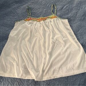 NWT Xhilaration White Top Size XL with Turquoise and Yellow Floral Trim